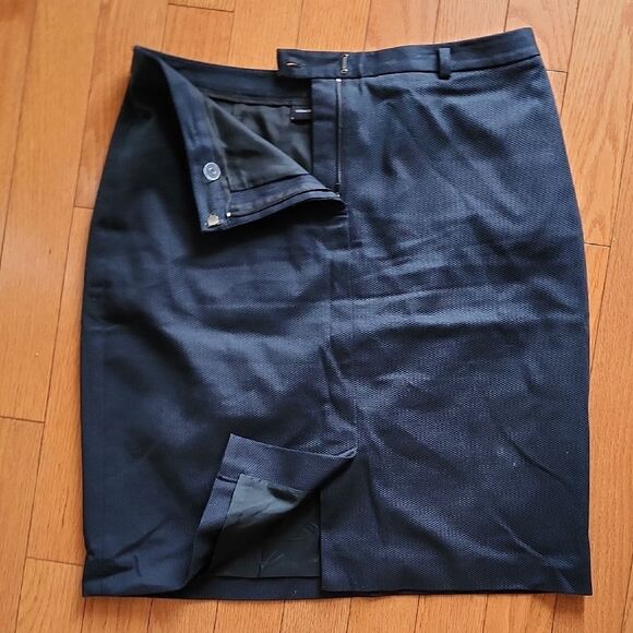 Grace Danelewis- Chic Navy Blue Pencil Skirt - Women's Size 8 - Picture 3 of 3